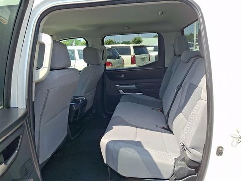 Used 2024 Toyota Tundra SR5 w/ SR5 Convenience Package AWD/4WD image 9