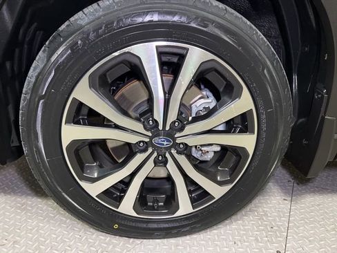 Used 2023 Subaru Forester Limited image 20