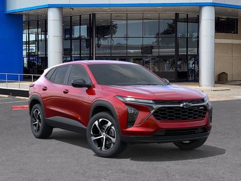 New 2026 Chevrolet Trax RS FWD image 7