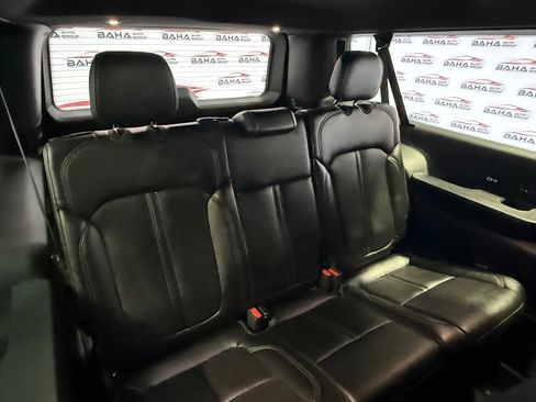 Used 2024 Jeep Wagoneer L Series II w/ Flexible Seating Group AWD/4WD image 58