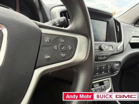 Used 2024 GMC Terrain SLE FWD image 34