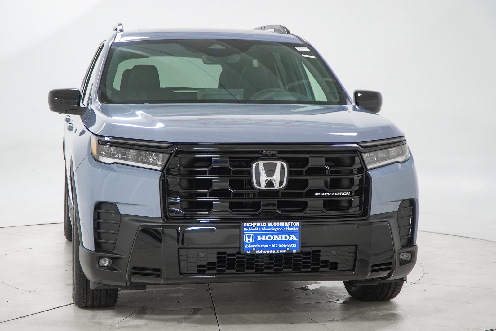 New 2026 Honda Pilot Black Edition image 13
