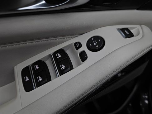 Used 2021 BMW X5 M50i w/ Premium Package AWD/4WD image 32
