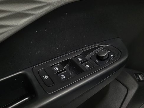 Used 2022 Volkswagen Taos S AWD/4WD image 27