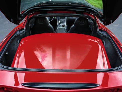 Used 2006 Chevrolet Corvette Coupe w/ Preferred Equipment Group RWD image 65