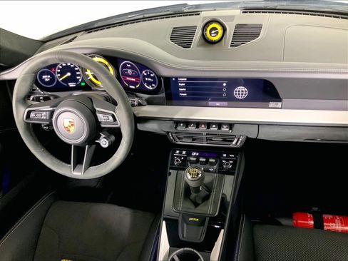 Certified 2022 Porsche 911 GT3 RWD image 12