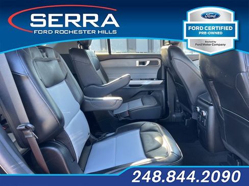 Used 2023 Ford Explorer XLT w/ Equipment Group 202A image 14