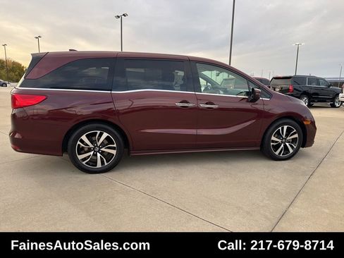 Used 2018 Honda Odyssey Elite image 24