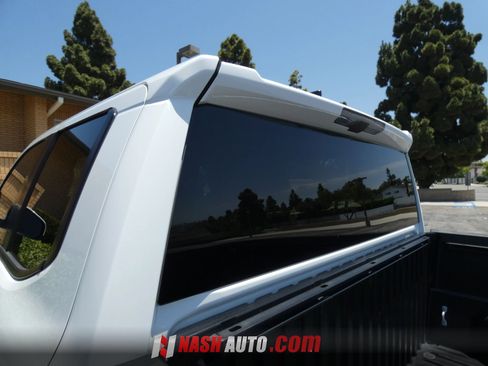 Used 2025 Toyota Tacoma TRD Sport AWD/4WD image 21