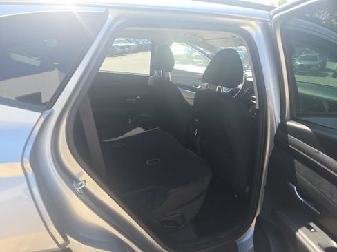 Used 2025 Hyundai Tucson SEL FWD image 25