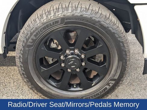 Used 2021 RAM 2500 Laramie w/ Night Edition image 12