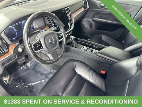 Used 2021 Volvo S60 T6 Momentum AWD/4WD image 24