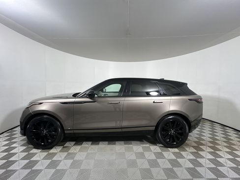 Used 2020 Land Rover Range Rover Velar R-Dynamic HSE image 4