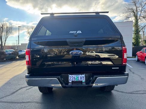 Used 2018 Ford F150 XLT image 4