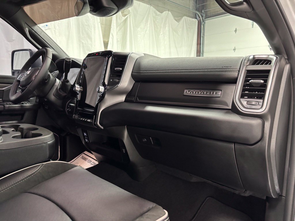 Used 2026 RAM 2500 Laramie AWD/4WD image 58