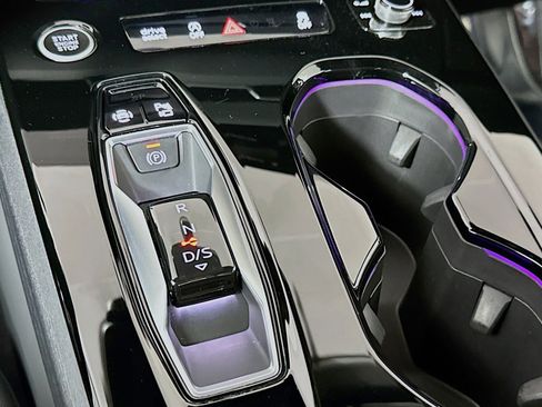 Used 2025 Audi A5 2.0T Premium w/ Convenience Package image 7