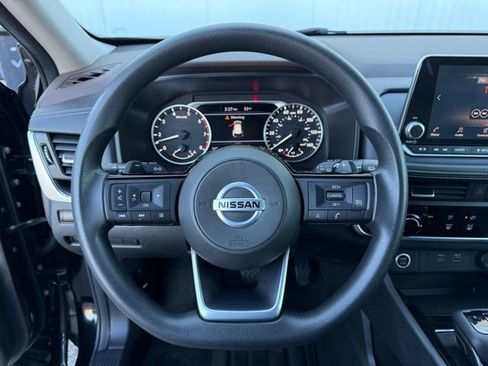 Used 2021 Nissan Rogue S image 18