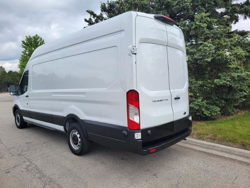Used 2020 Ford Transit 250 148 High Roof Extended w/ Load Area Protection Package RWD image 8
