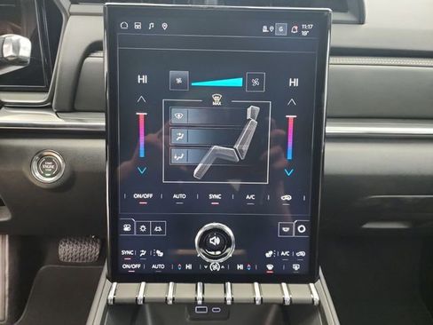 New 2026 GMC Terrain Elevation w/ Elevation Premium Package image 18