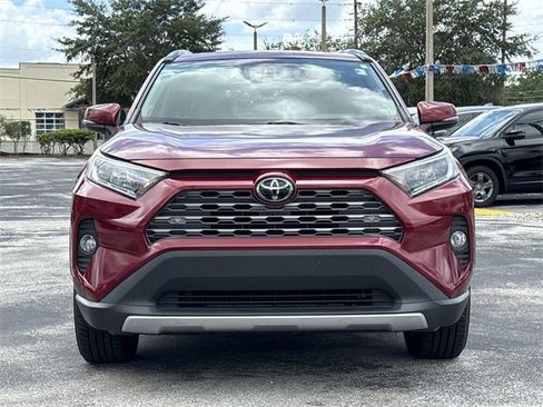 Used 2020 Toyota RAV4 Limited image 3
