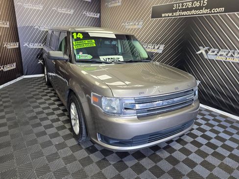 Used 2014 Ford Flex SE FWD image 6