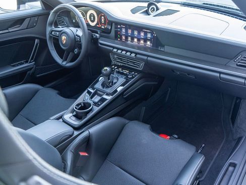 Used 2026 Porsche 911 GT3 RWD image 11