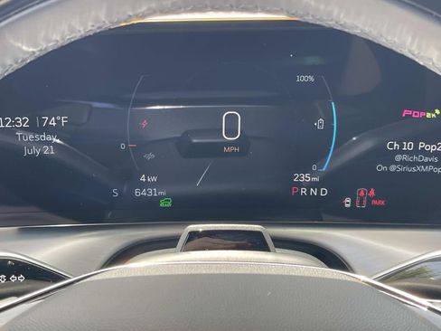 Used 2026 Cadillac Vistiq Sport w/ LPO, Floor Liner Package AWD/4WD image 40