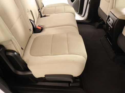 Used 2023 Chevrolet Traverse LS w/ Safety Package image 15