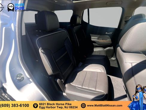 Used 2023 GMC Acadia Denali AWD/4WD image 23
