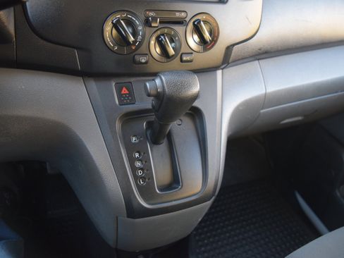 Used 2020 Nissan NV200 S w/ Back Door Glass Package image 13