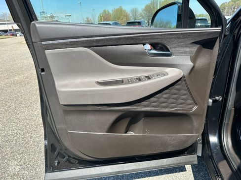 Used 2020 Hyundai Santa Fe SE image 8