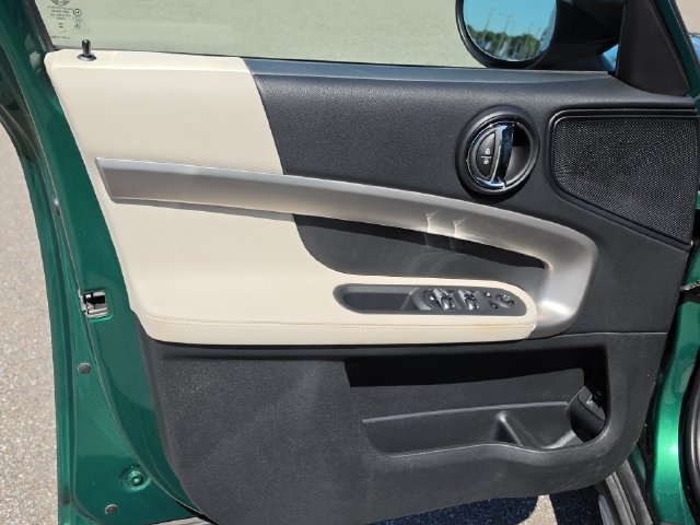 Used 2024 MINI Cooper Countryman S w/ Signature Upholstery Package FWD image 17