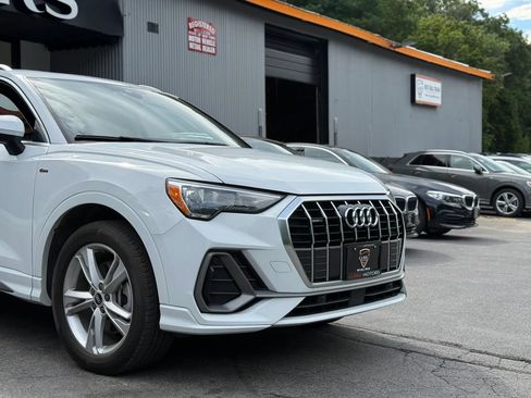 Used 2021 Audi Q3 2.0T Premium w/ Convenience Package AWD/4WD image 40