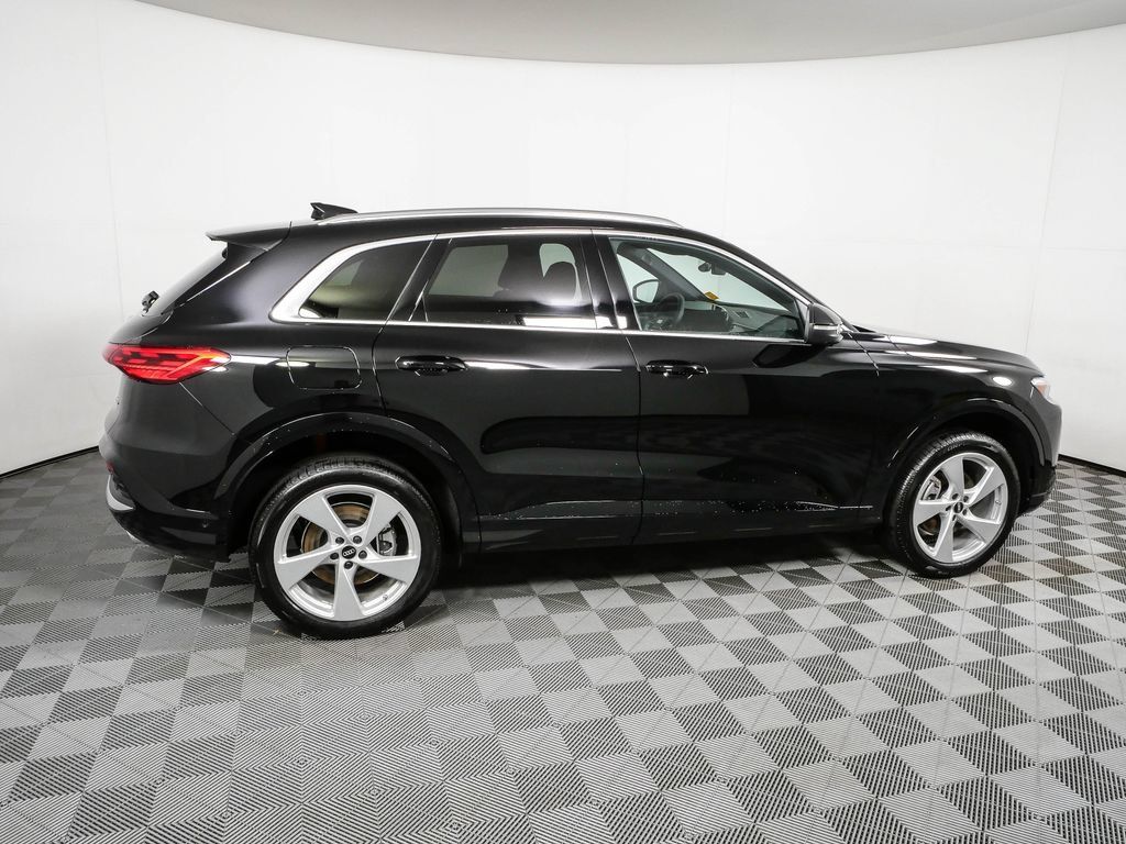 New 2026 Audi Q5 Premium Plus AWD/4WD image 2