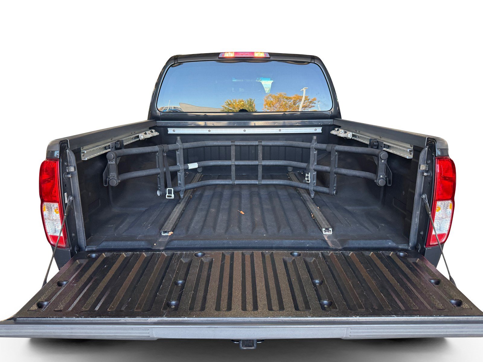 Used 2012 Nissan Frontier SV w/ SV Premium Utility Pkg AWD/4WD image 19