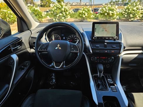 Used 2024 Mitsubishi Eclipse Cross SEL image 21