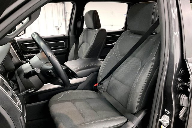 Used 2022 RAM 1500 Big Horn AWD/4WD image 23