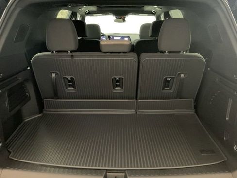 New 2026 Chevrolet Traverse LT FWD image 31