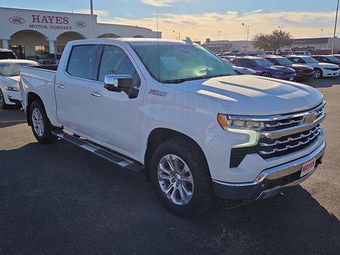 Used 2024 Chevrolet Silverado 1500 LTZ image 5