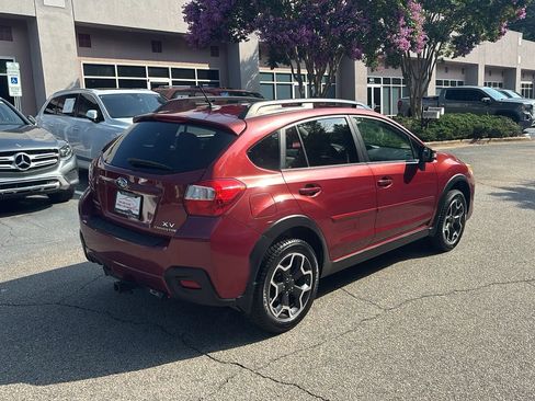 Used 2015 Subaru Crosstrek 2.0i Limited w/ Popular Package #1 AWD/4WD image 5