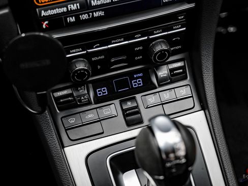 Used 2015 Porsche 911 GT3 image 63