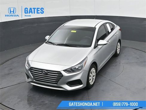 Used 2019 Hyundai Accent SE image 42