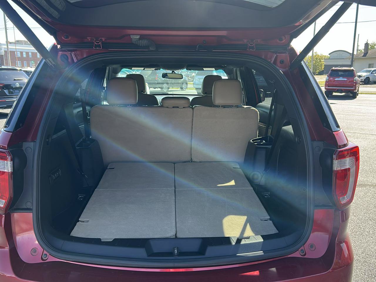 Used 2016 Ford Explorer Limited FWD image 12