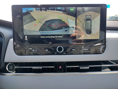 New 2026 Mitsubishi Outlander SE image 6