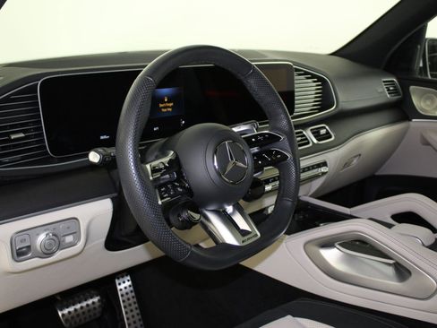 Used 2024 Mercedes-Benz GLE 53 AMG 4MATIC image 4