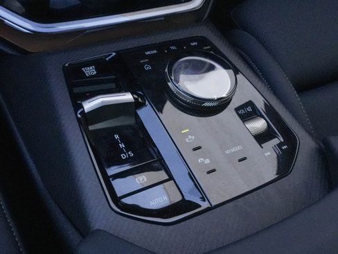 Certified 2025 BMW X3 xDrive30i AWD/4WD image 23
