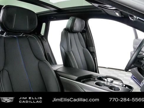 Certified 2024 Cadillac Lyriq Sport image 23