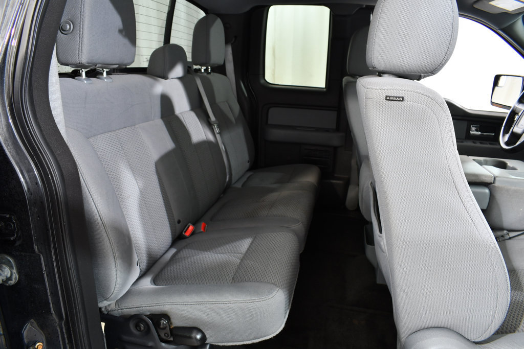 Used 2014 Ford F150 XLT w/ Equipment Group 302A Luxury AWD/4WD image 19