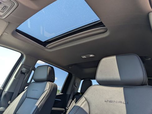 New 2026 GMC Sierra 1500 Denali AWD/4WD image 34