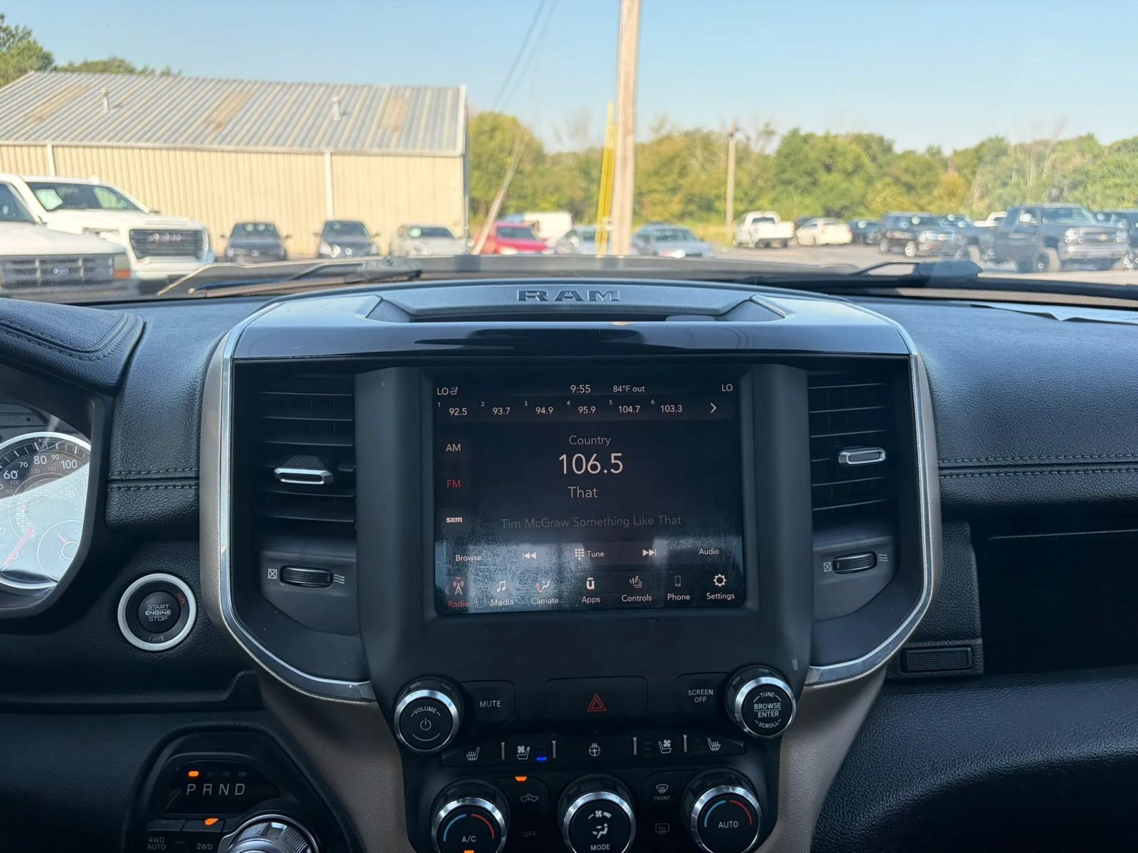 Used 2019 RAM 1500 Laramie w/ Sport Appearance Package AWD/4WD image 14